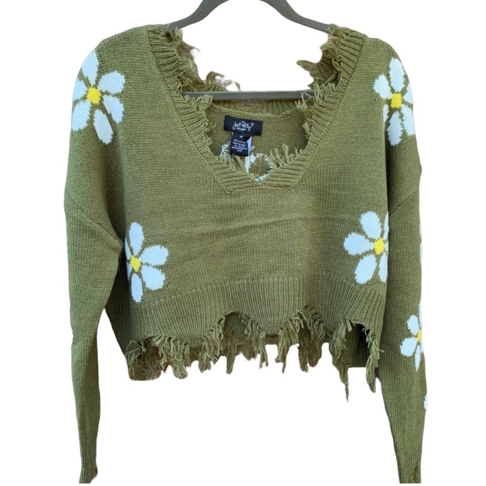 Just Polly Women’s Olive Green Cropped Frayed Daisy Sweater Size Medium
